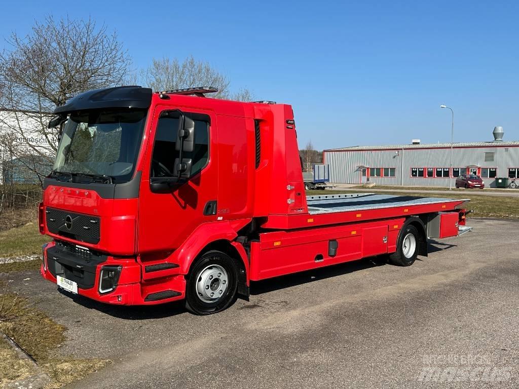 Volvo FL 12 Towtruck Sleepwagens