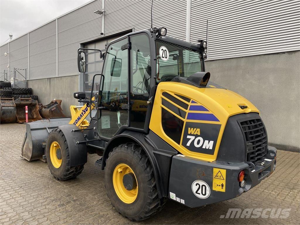 Komatsu WA70M-8EO Knik- en schrankladers