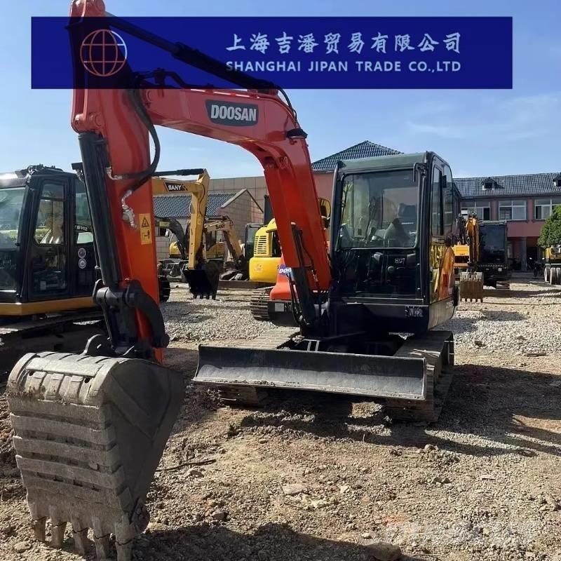 Doosan DX 60 Minigraafmachines < 7t