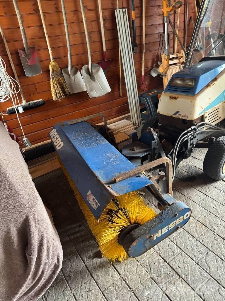 Iseki Hydro Overige wegenonderhoudsmachines
