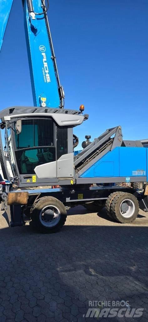 Fuchs 331 F Waste / industry handlers