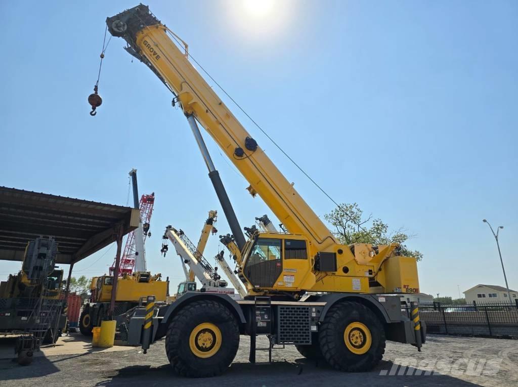 Grove RT 890 E Ruwterrein kranen