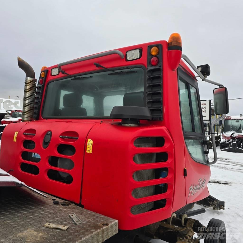 Kässbohrer PB 300 Sneeuwruimers en -schuivers