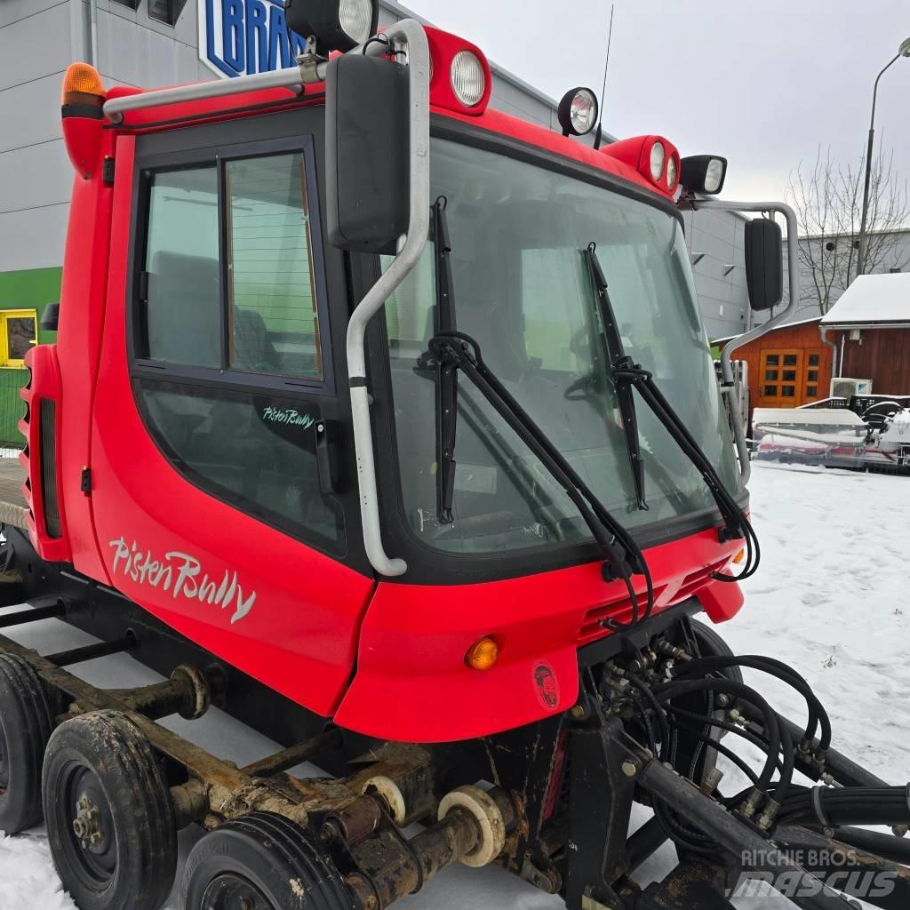 Kässbohrer PB 300 Sneeuwruimers en -schuivers
