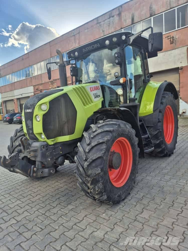 CLAAS Arion 530 Tractoren