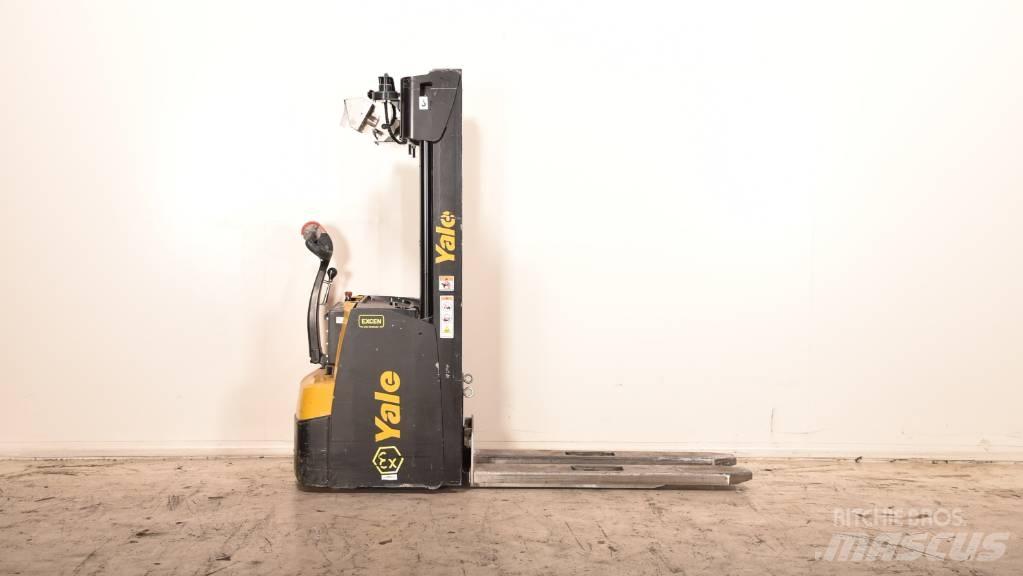 Yale MS20 Stapelaar meeloop