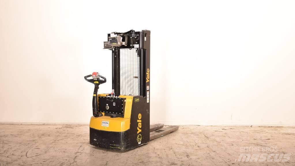 Yale MS20 Stapelaar meeloop
