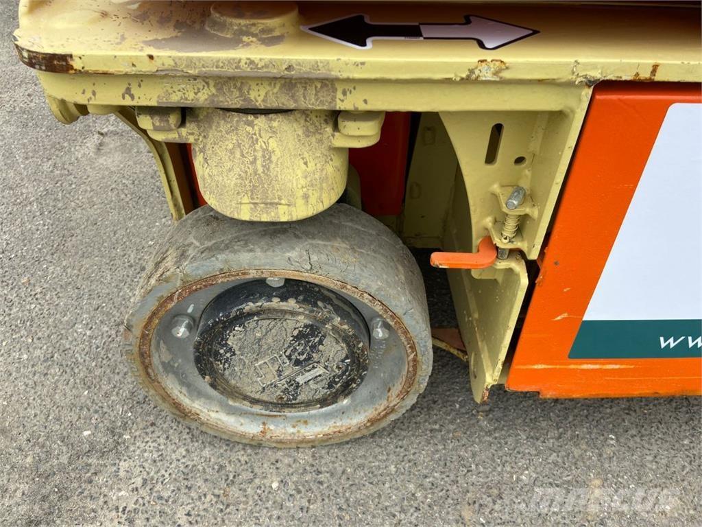 JLG 1230 ES (10150) Schaarhoogwerkers