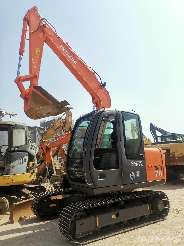 Hitachi ZX 70 Rupsgraafmachines