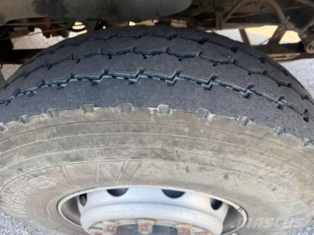 Astra HD 8 84.52-80 Betonmolens