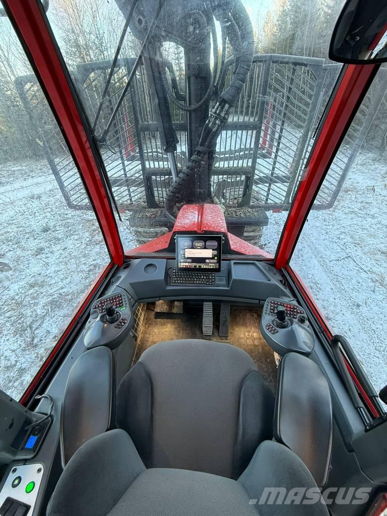 Komatsu 875 Forwarders