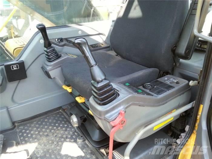 Volvo EC 240 B LC Rupsgraafmachines