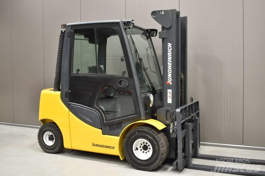 Jungheinrich 435s Diesel heftrucks