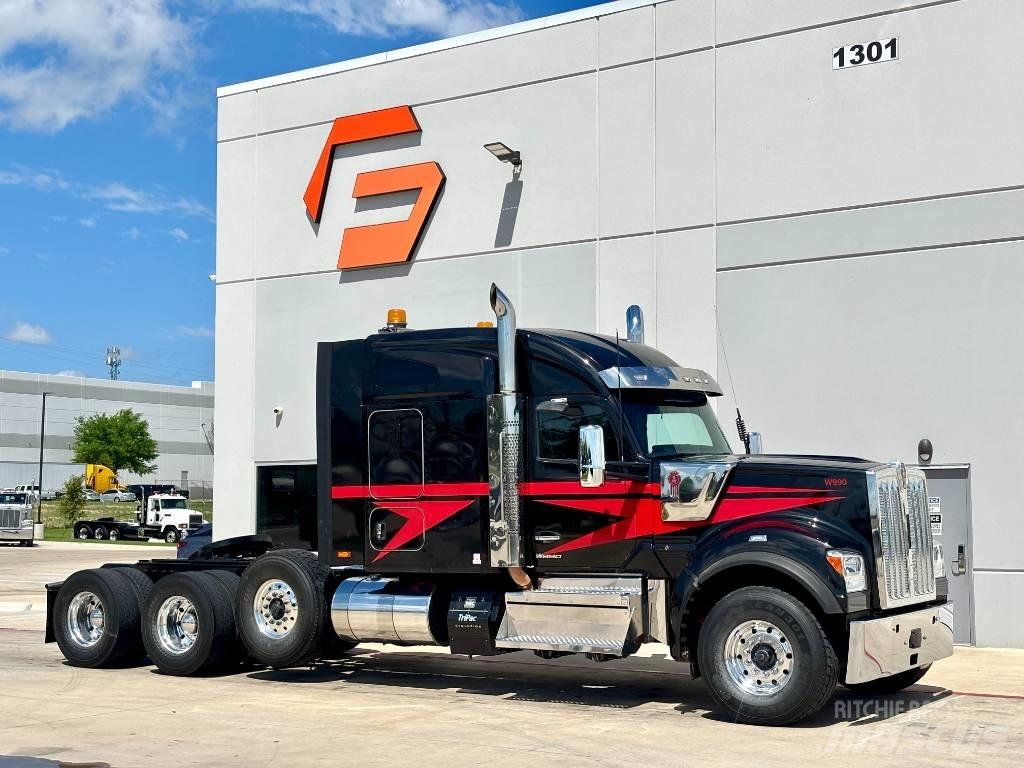 Kenworth W 990 Trekkers