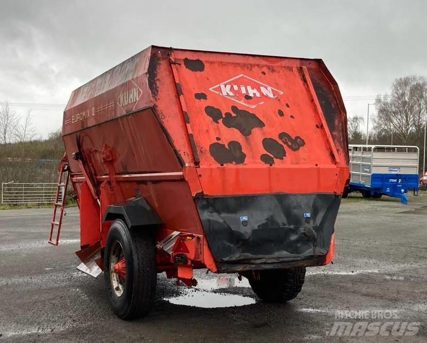 Kuhn EuroMix II 1460 Mengvoedermachines