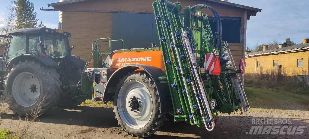 Amazone UG 2200 Getrokken spuitmachines