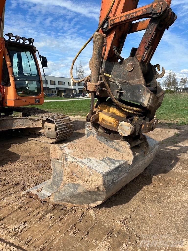 Doosan DX 255 LC Rupsgraafmachines