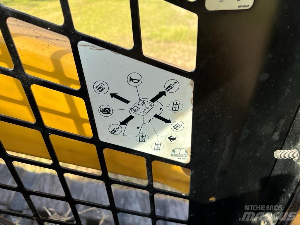 CAT 259 D Schrankladers