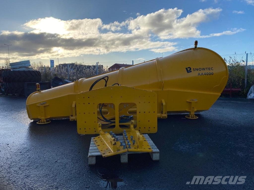 Snowline 4000 PK LK Sneeuwschuivers en -ploegen