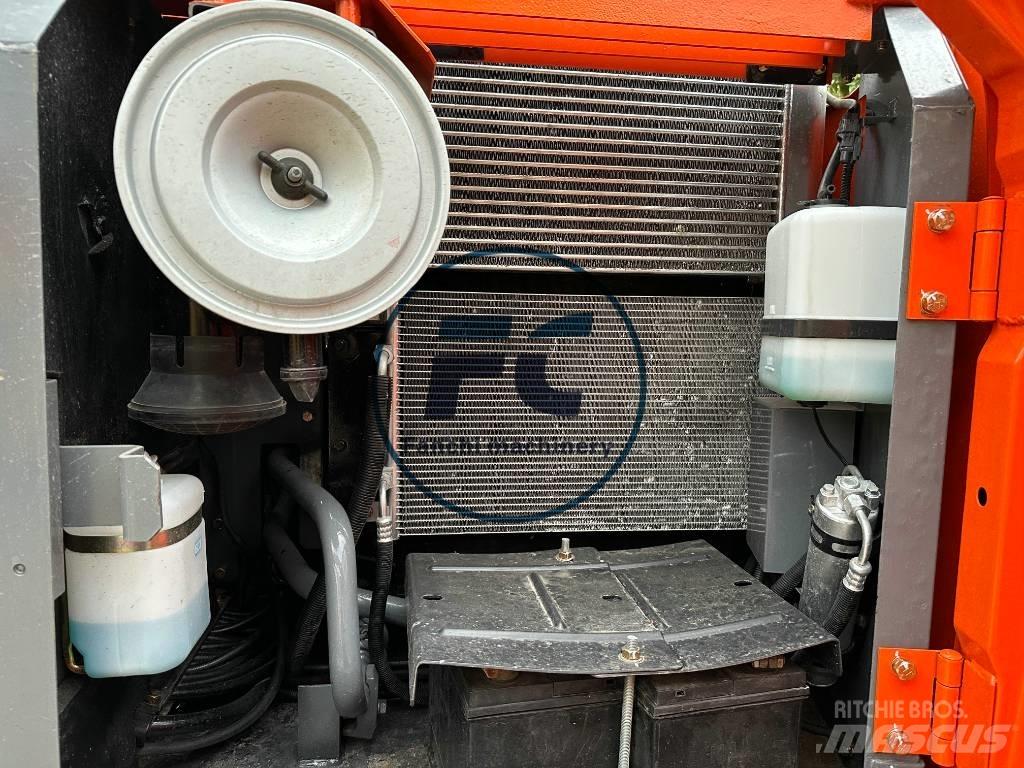 Hitachi ZX 120 Rupsgraafmachines