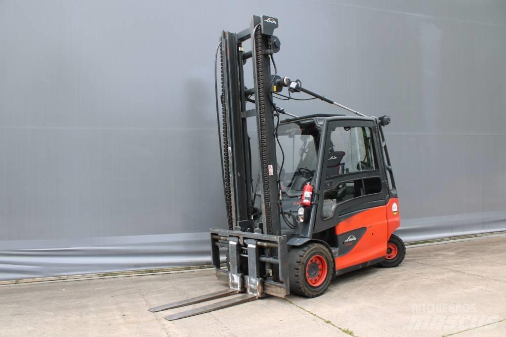 Linde E50HL-01 Elektrische heftrucks