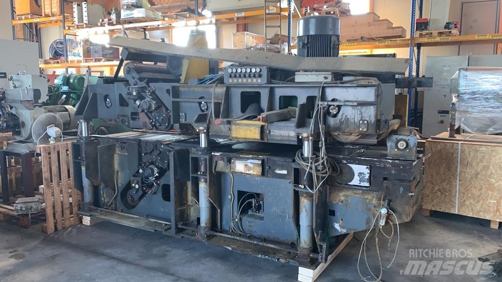  LEDINEK ROTOLES 600 Zaagmachines