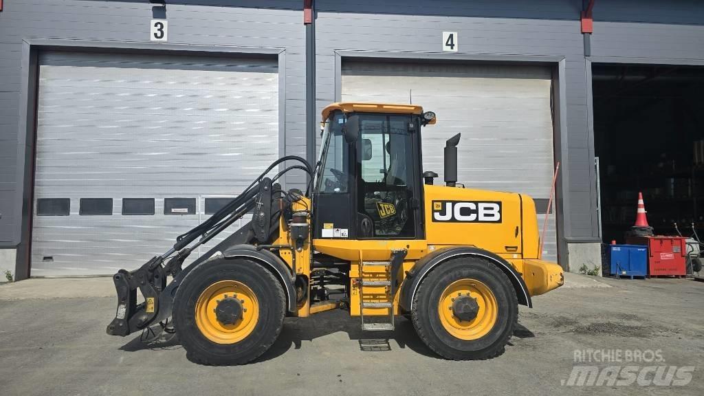JCB 411 Wielladers