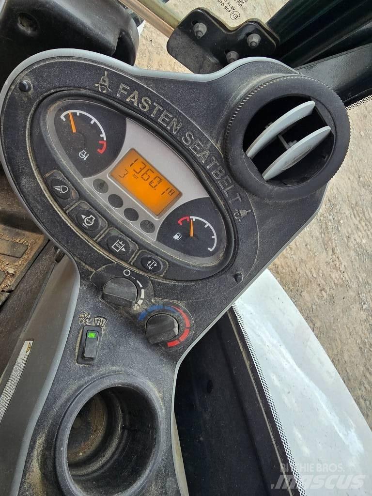 Bobcat E35 Minigraafmachines < 7t