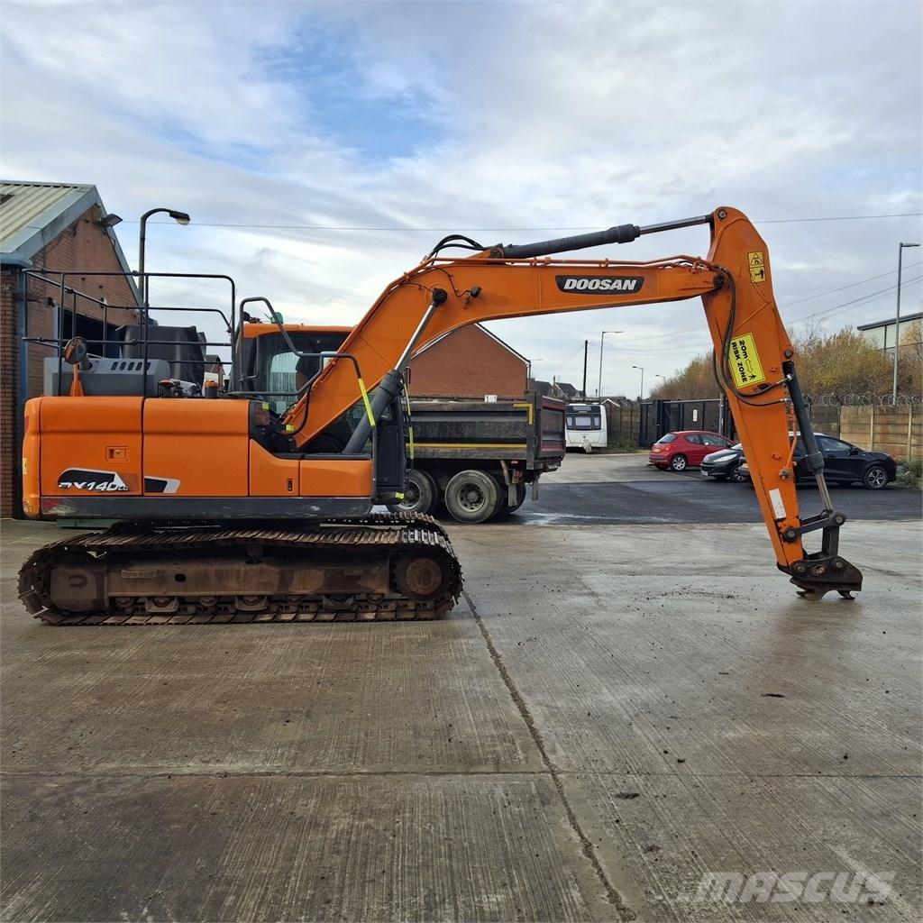 Doosan DX140LC Rupsgraafmachines