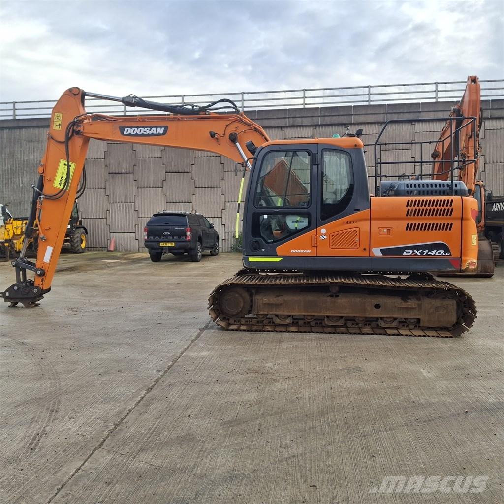 Doosan DX140LC Rupsgraafmachines