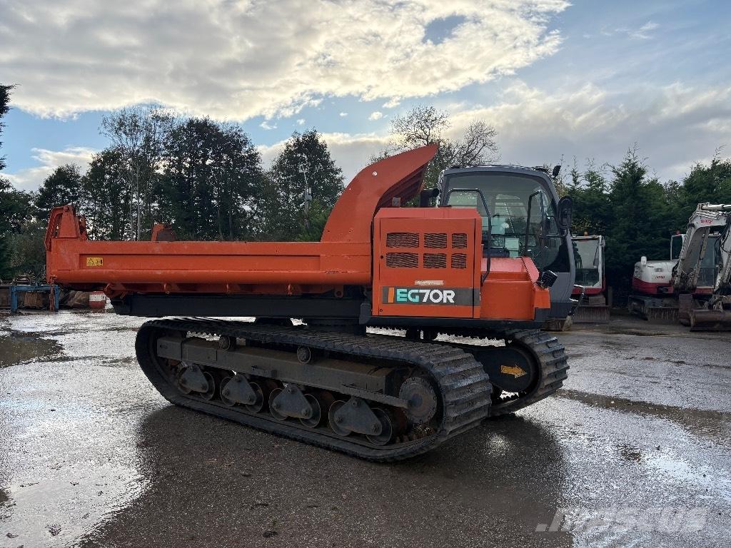 Hitachi EG 70 R Rupsdumpers