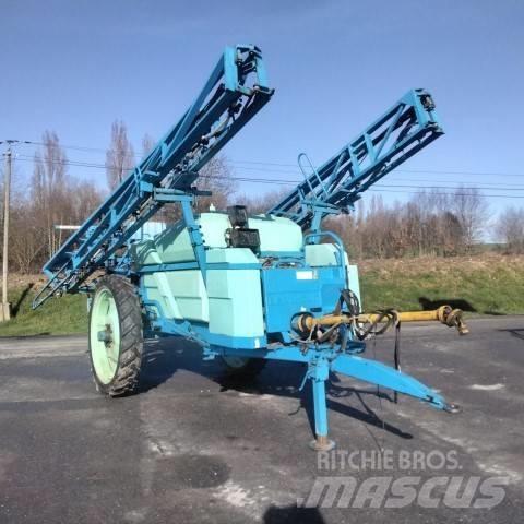 Berthoud Raca 25 S Getrokken spuitmachines