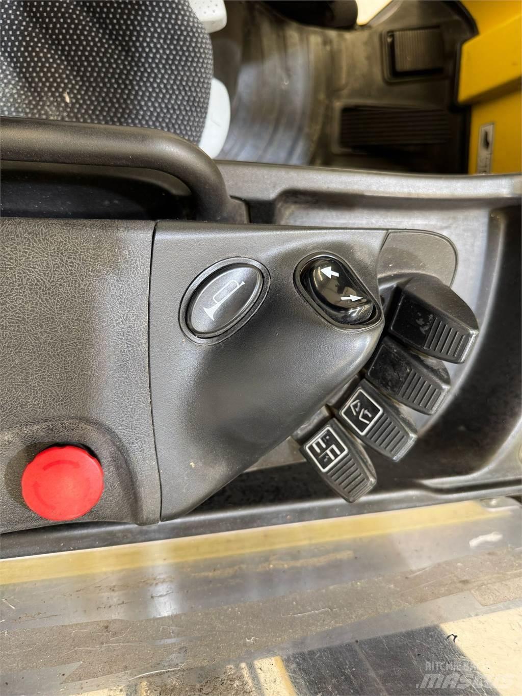 Hyster R1 6 Reachtruck voor hoog niveau