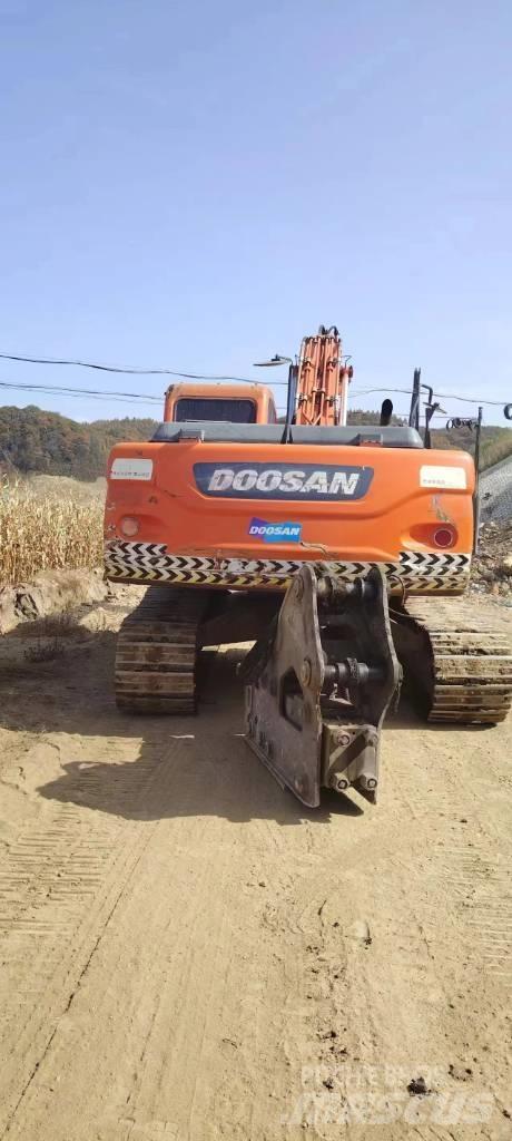 Doosan DX 225LC Rupsgraafmachines