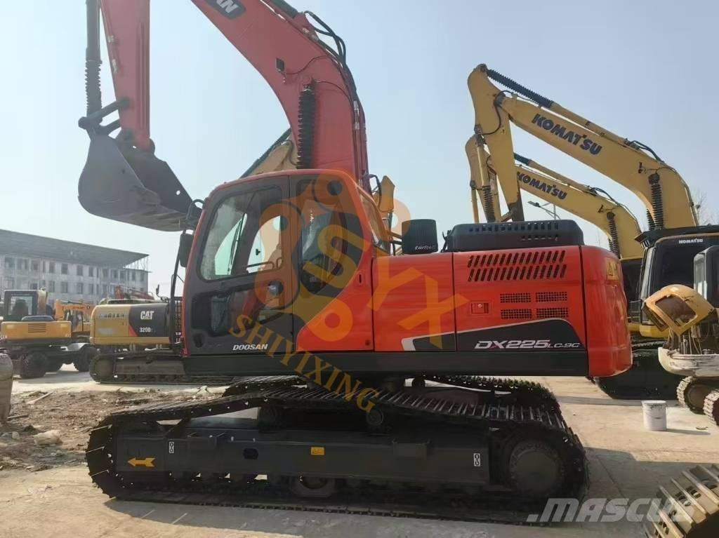 Doosan DX 225 LC Graafmachines Long Reach