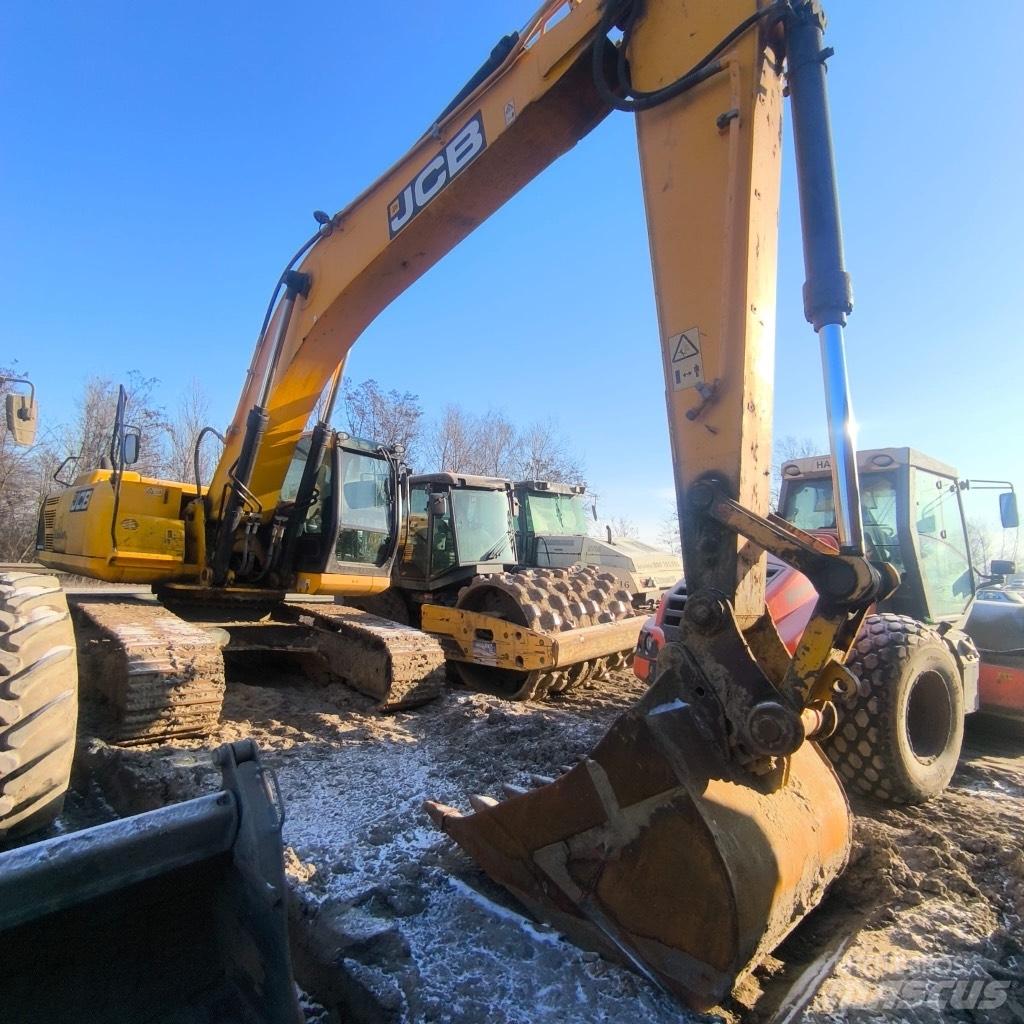 JCB JS300nc Rupsgraafmachines