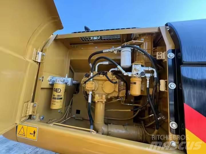 CAT 329 D Rupsgraafmachines