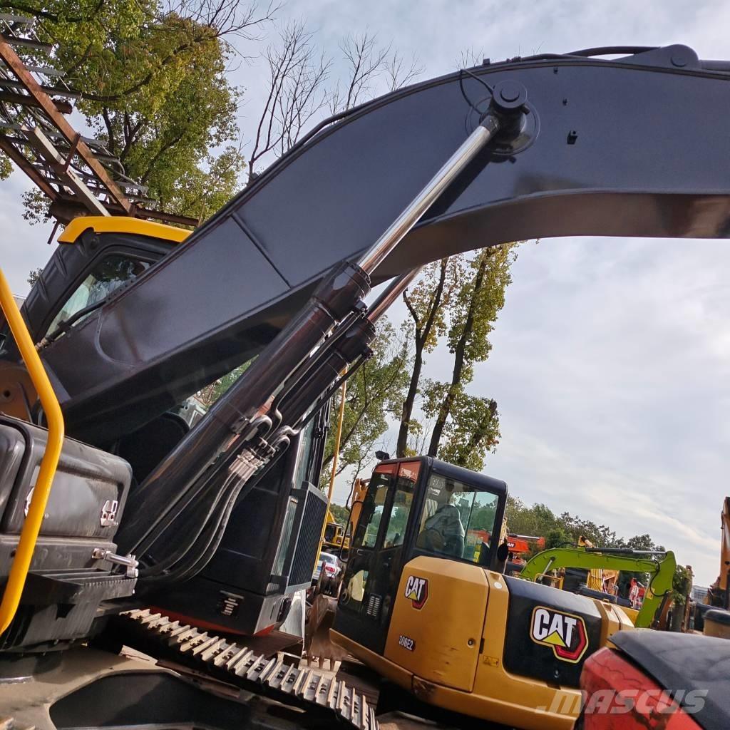 Volvo EC 210 D Rupsgraafmachines
