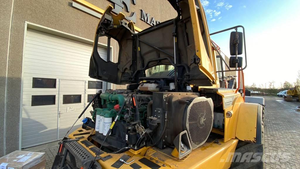 Volvo A 25 G Knik dumptrucks