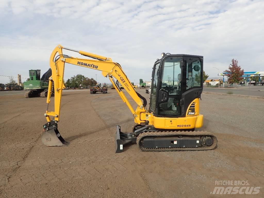 Komatsu PC35MR-5 Minigraafmachines < 7t