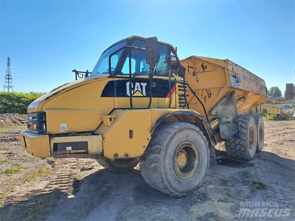CAT 730 Chassis met cabine