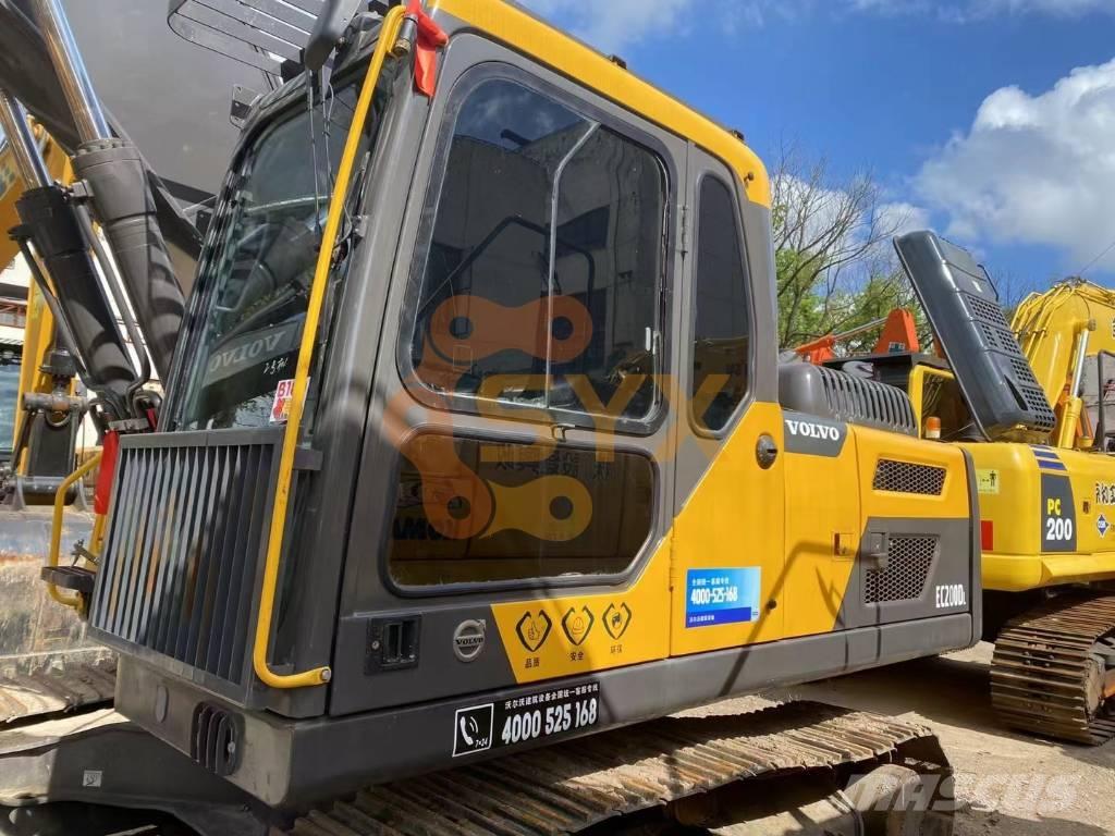 Volvo EC 200 Rupsgraafmachines