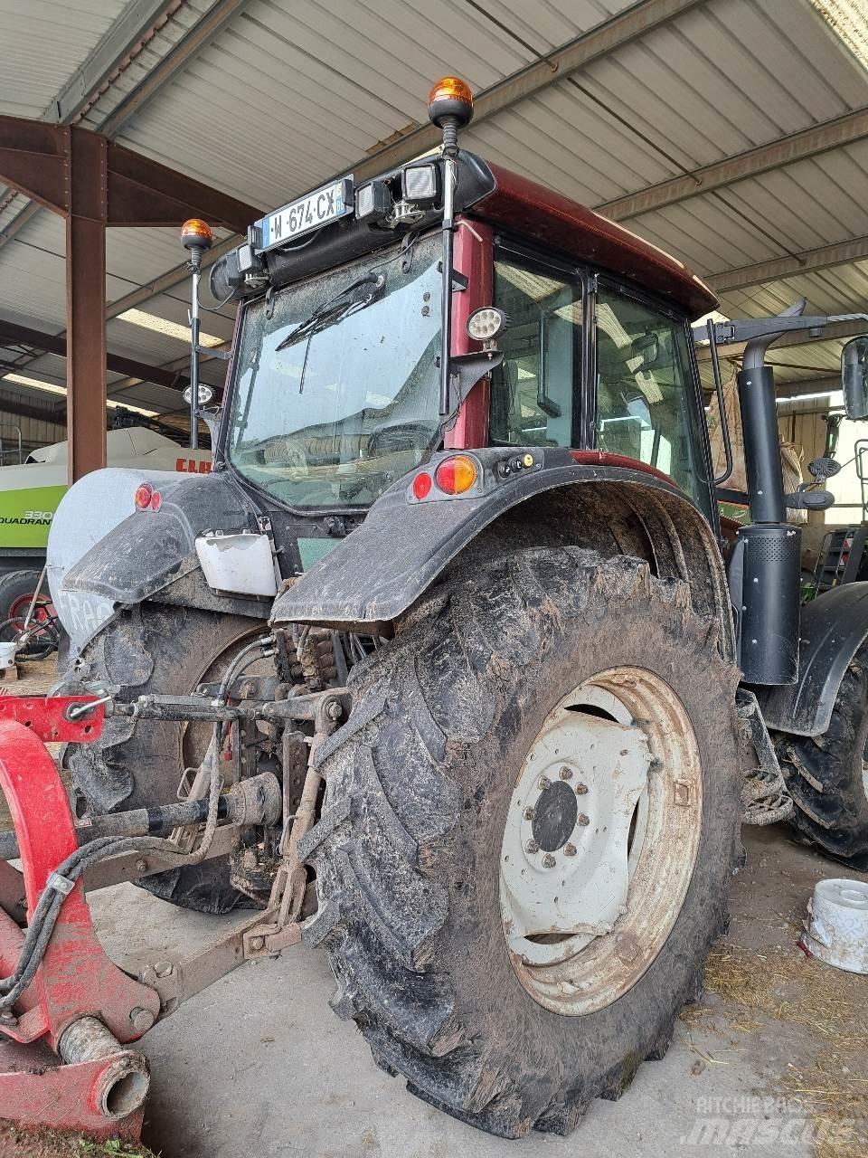Valtra N123 Tractoren