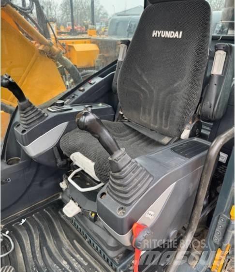 Hyundai HX 220 L Rupsgraafmachines