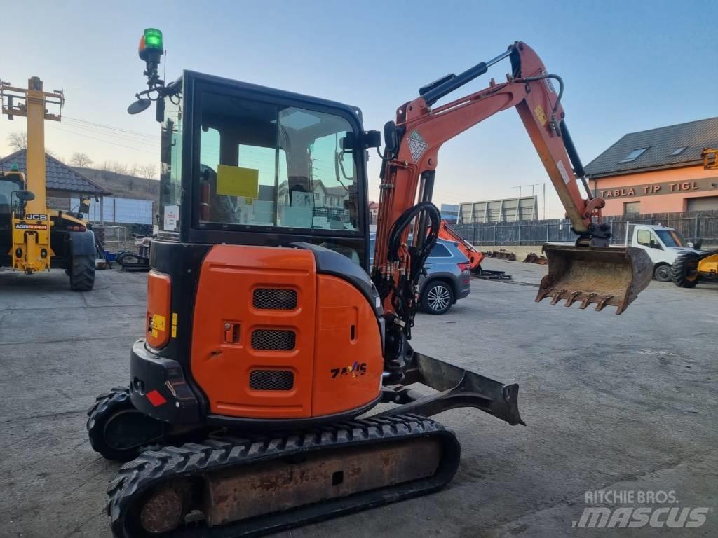 Hitachi Zaxis 33 Minigraafmachines < 7t