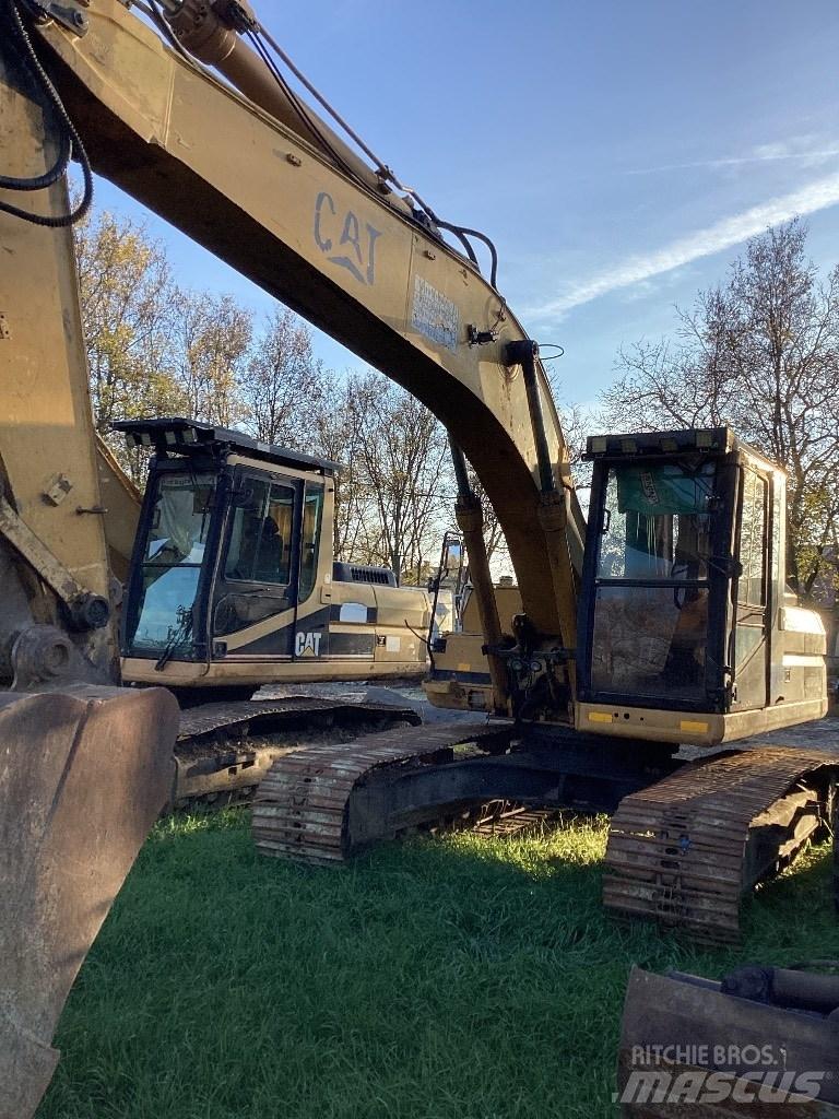 CAT 320 L Rupsgraafmachines