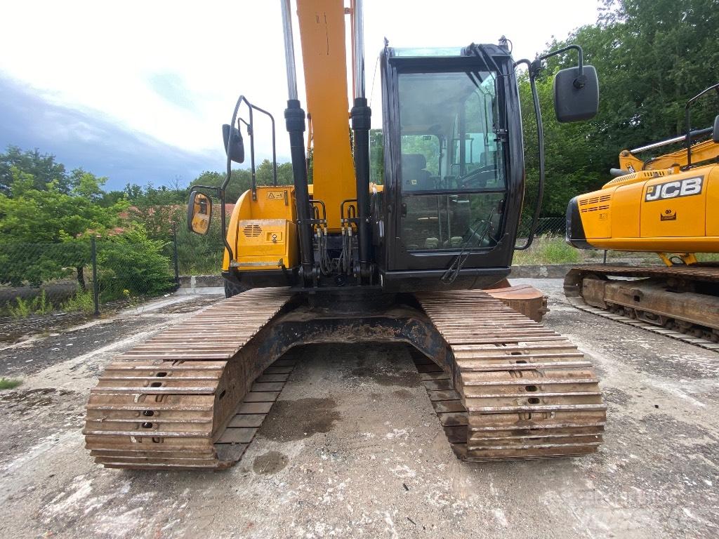 JCB JS 131 LC Rupsgraafmachines