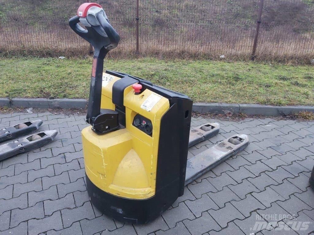 Yale MP16 Elektrische heftrucks