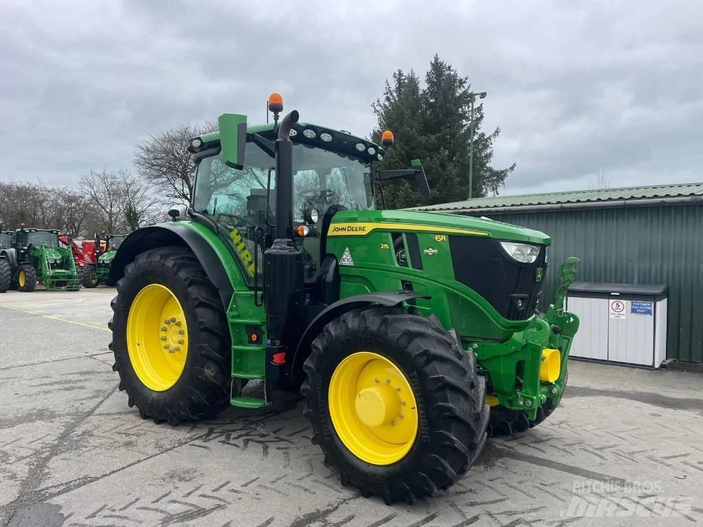 John Deere 6R215 Tractoren