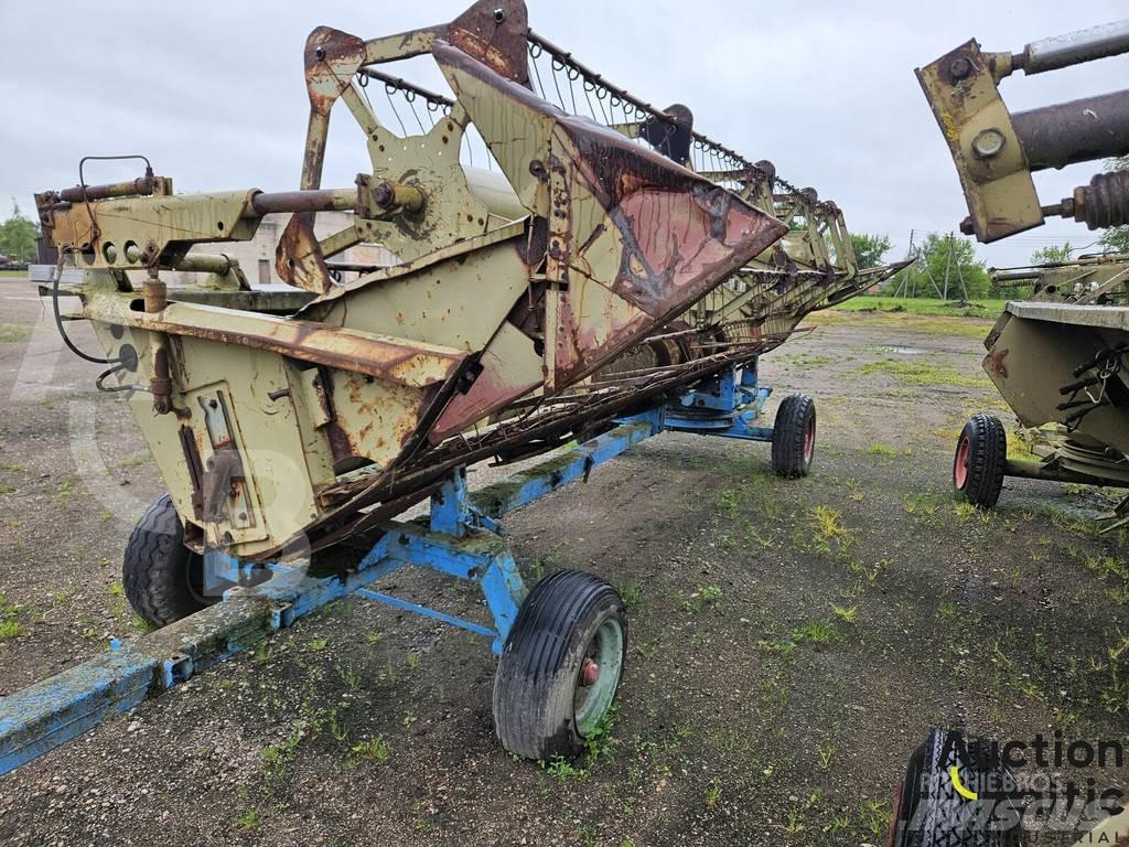 Fortschritt E 516 Maaidorsmachines